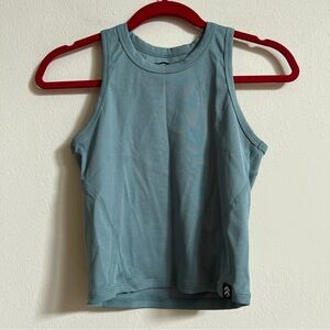 Barry’s boot camp green cropped tank